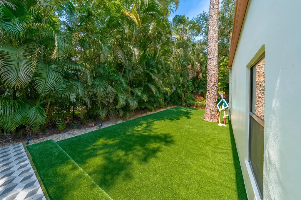 761 Aurelia Street Boca Raton FL 33486