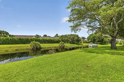 12720 Spinnaker Lane Wellington FL 33414