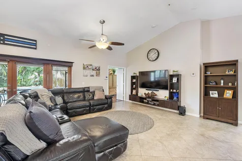 10662 NW 7th Place Coral Springs FL 33071