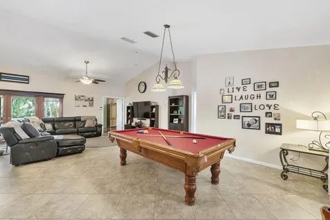 10662 NW 7th Place Coral Springs FL 33071
