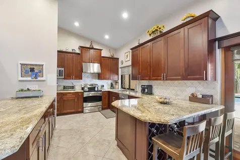 10662 NW 7th Place Coral Springs FL 33071