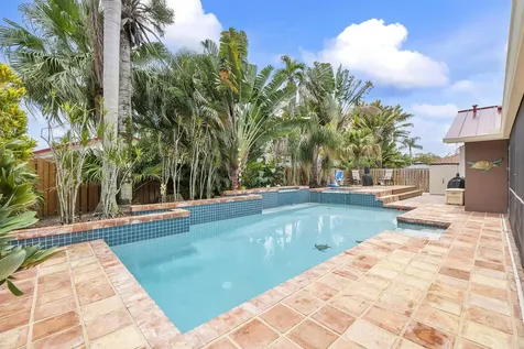 10662 NW 7th Place Coral Springs FL 33071
