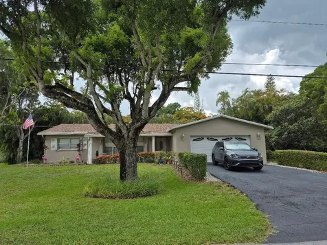 11500 SW 3rd Street Plantation FL 33325