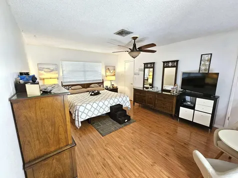 11500 SW 3rd Street Plantation FL 33325