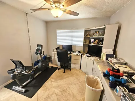 11500 SW 3rd Street Plantation FL 33325