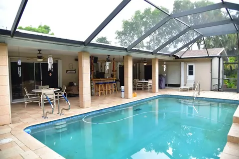 11500 SW 3rd Street Plantation FL 33325
