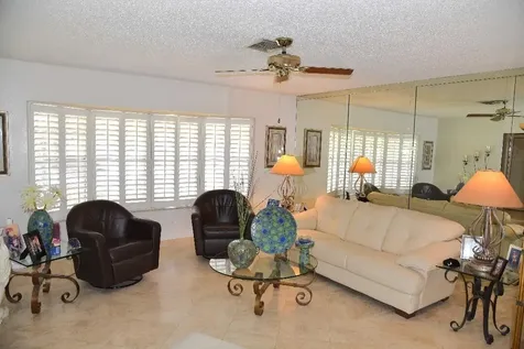 11500 SW 3rd Street Plantation FL 33325