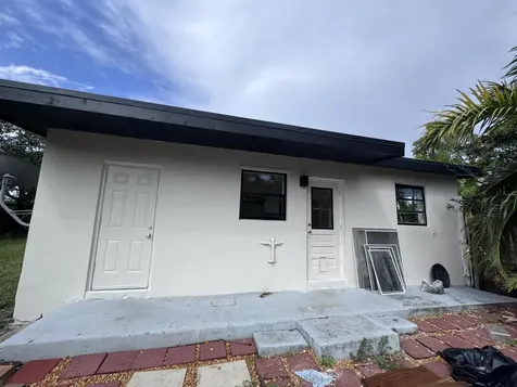 4310 NE 13th Avenue Pompano Beach FL 33064
