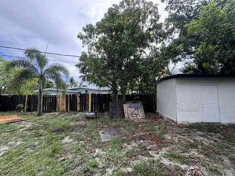 4310 NE 13th Avenue Pompano Beach FL 33064