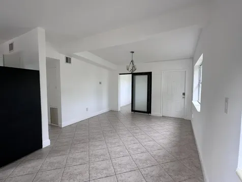 4310 NE 13th Avenue Pompano Beach FL 33064