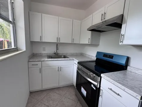 4310 NE 13th Avenue Pompano Beach FL 33064