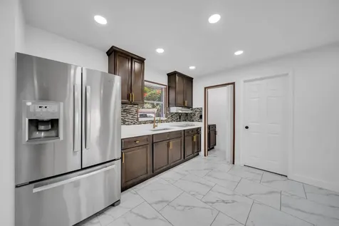 139 E Lake Drive Lehigh Acres FL 33936