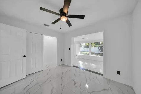 139 E Lake Drive Lehigh Acres FL 33936