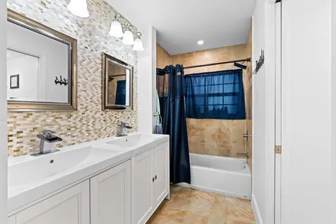 8467 NW 78th Court Tamarac FL 33321