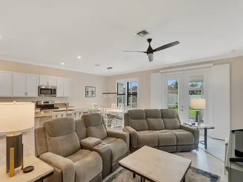 10105 Verona Manor Vero Beach FL 32966