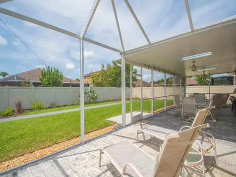 10105 Verona Manor Vero Beach FL 32966