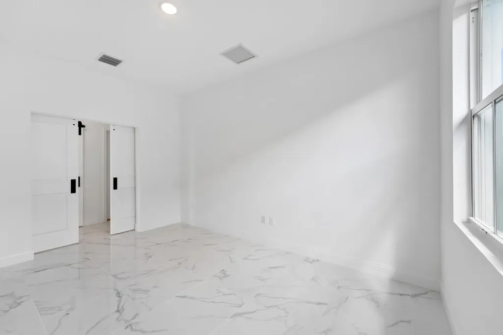 10056 NW Field Flower Trail Port St Lucie FL 34987