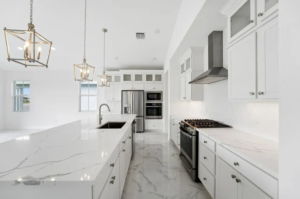 10056 NW Field Flower Trail Port St Lucie FL 34987