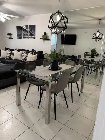 5961 NW 2nd Avenue Boca Raton FL 33487