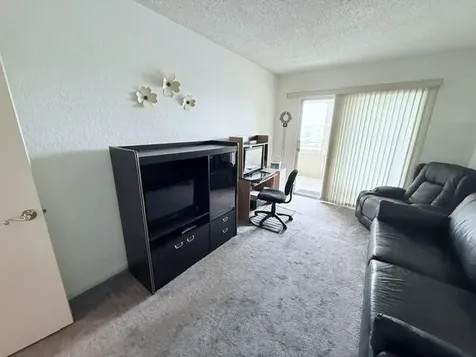 4065 Harwood E Deerfield Beach FL 33442
