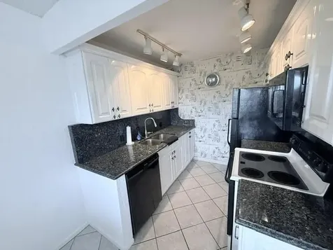 4065 Harwood E Deerfield Beach FL 33442