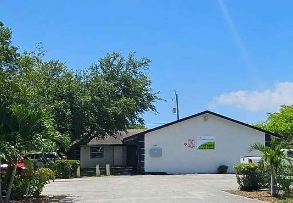 200 NW 14th Street Pompano Beach FL 33060