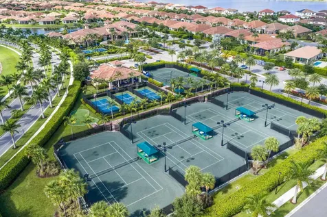 12100 Kalmar Circle S Parkland FL 33076
