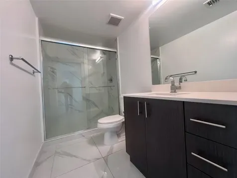 729 NW 2 Street Miami FL 33128