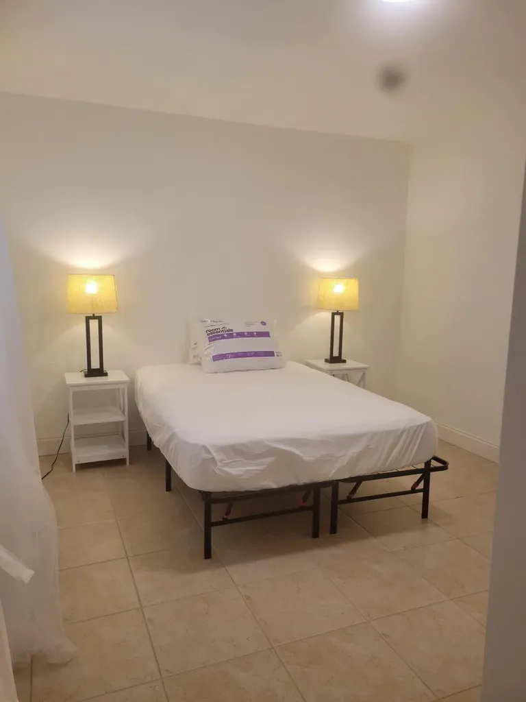 2101 SE 4th Avenue Fort Lauderdale FL 33316