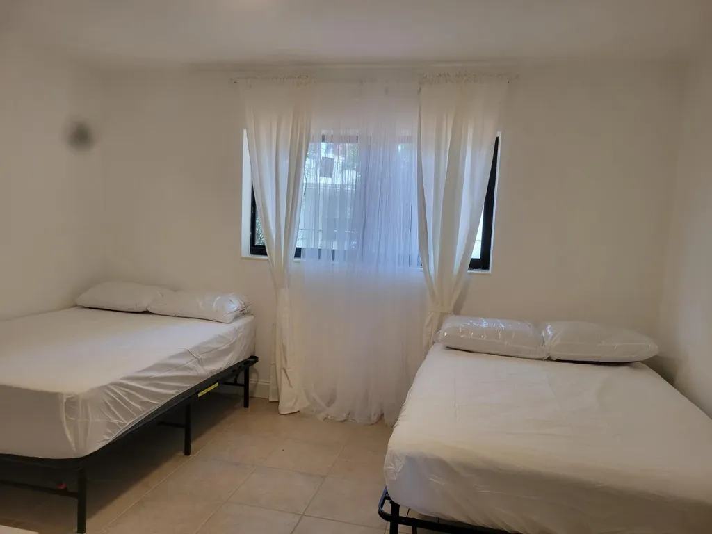 2101 SE 4th Avenue Fort Lauderdale FL 33316