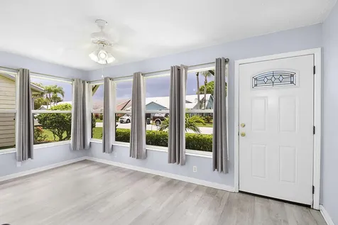 4062 Garden Villas Court Fort Pierce FL 34982