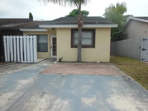 3775 Mil-run Court Greenacres FL 33463