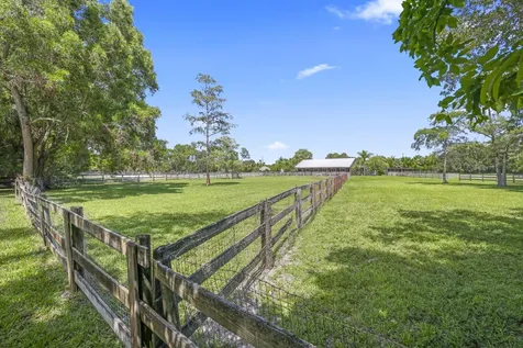 790 E Rambling Drive Wellington FL 33414