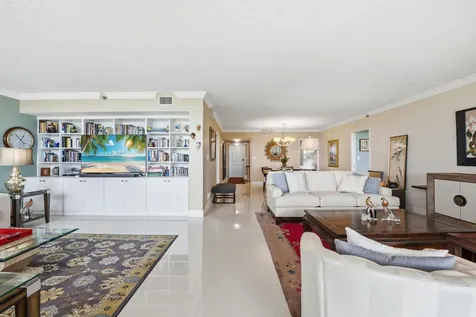 3510 Oaks Way Pompano Beach FL 33069