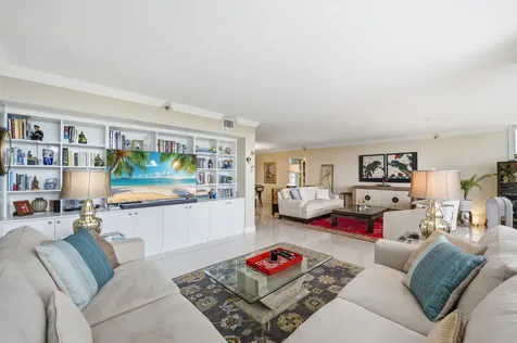 3510 Oaks Way Pompano Beach FL 33069