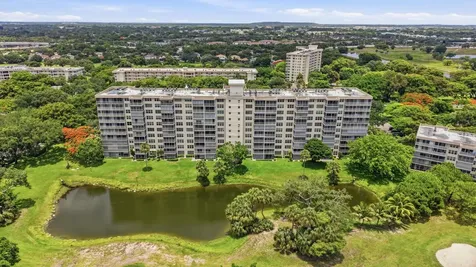 3510 Oaks Way Pompano Beach FL 33069