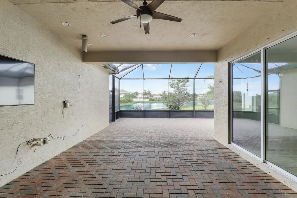 11340 SW Vanderbilt Circle Port St Lucie FL 34987