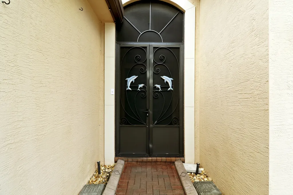 11340 SW Vanderbilt Circle Port St Lucie FL 34987