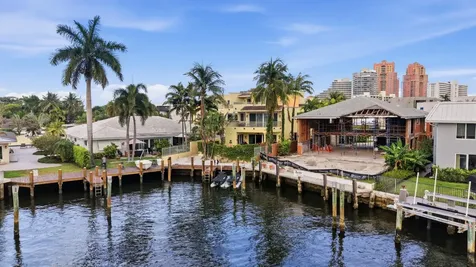 2601 NE 32nd Avenue Fort Lauderdale FL 33308