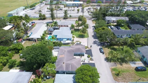 2504 Oceanview Avenue Delray Beach FL 33444