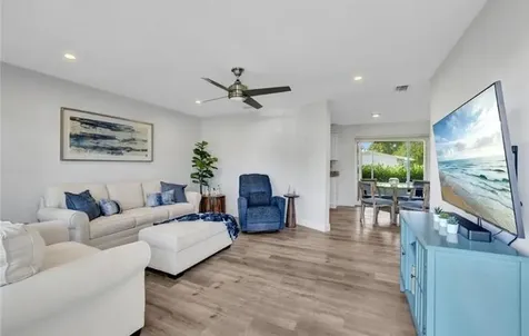 54 Hilo Court Naples FL 34112