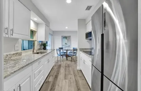 54 Hilo Court Naples FL 34112