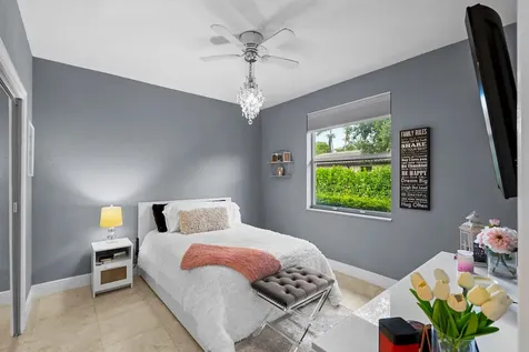 3263 SW 138th Way Davie FL 33330
