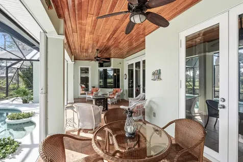 928 Carolina Circle SW Vero Beach FL 32962