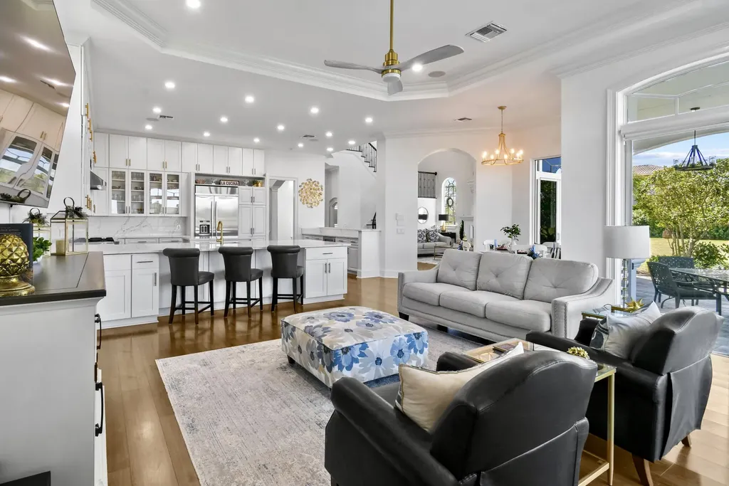 166 SE Bella Strano Port St Lucie FL 34984