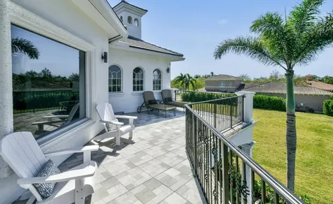 166 SE Bella Strano Port St Lucie FL 34984