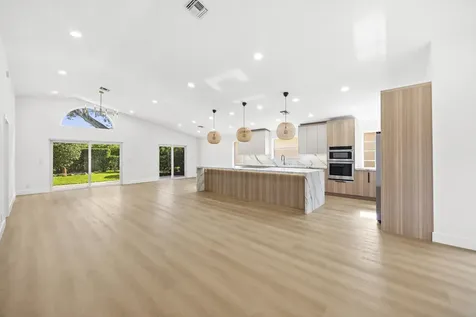 5141 Columbo Court Delray Beach FL 33484