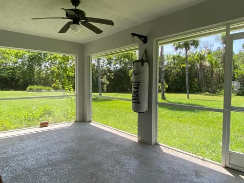 9905 159th Court N Jupiter FL 33478