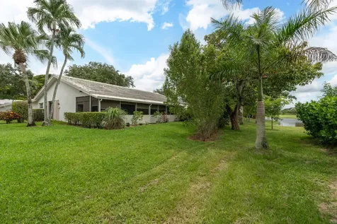 5557 N Cameo Drive N Boca Raton FL 33433