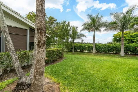 5557 N Cameo Drive N Boca Raton FL 33433